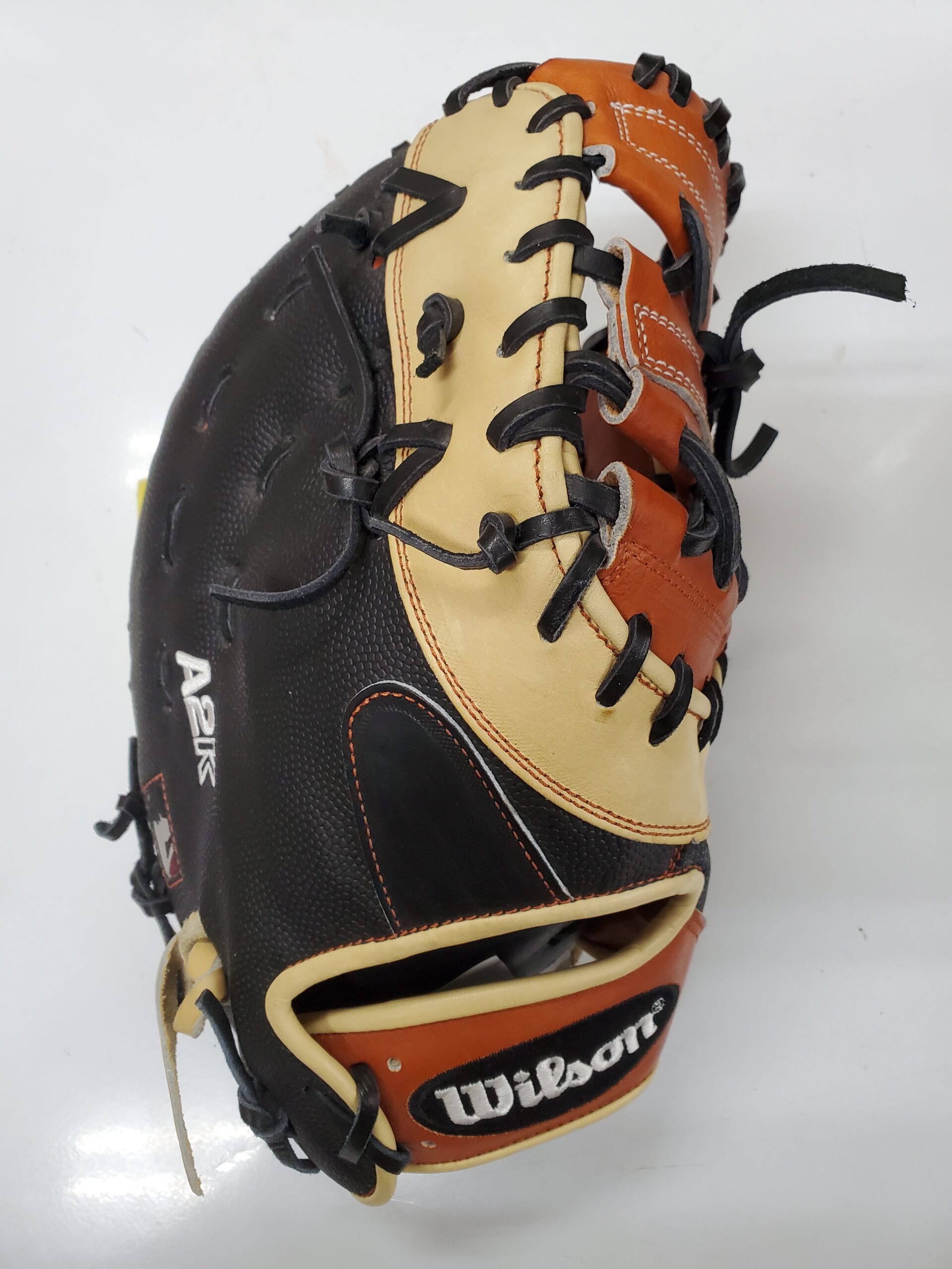 Wilson shop a2k 1617
